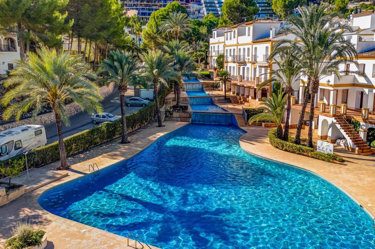 Ruhiges Eckreihenhaus Mit Pool In La Sella Zarzas One Denia Villa Педрегер Екстериор снимка